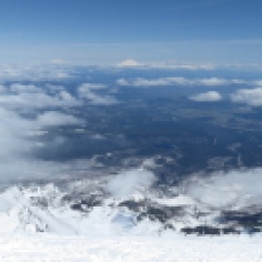 Blick nach Norden - Mount Saint Helens & Mount Rainier